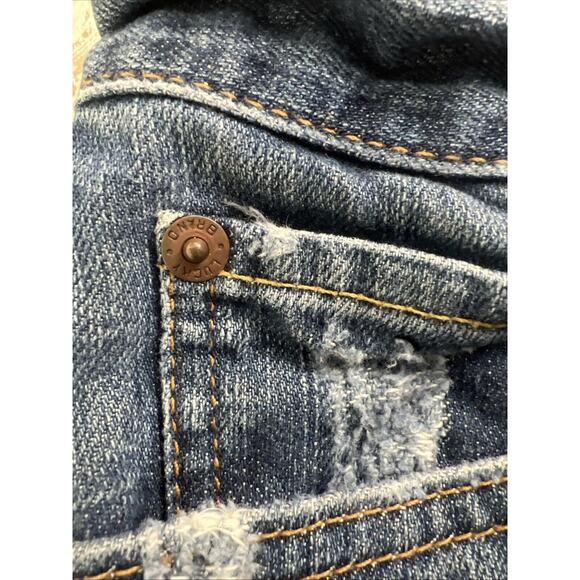 Lucky Brand Old Favorite Jean Skirt Size 12/31 Denim Frayed Hem - Picture 3 of 10